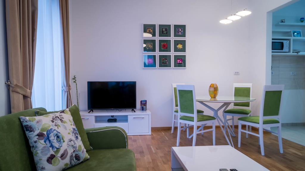 Apartment Luxury Center Budva
